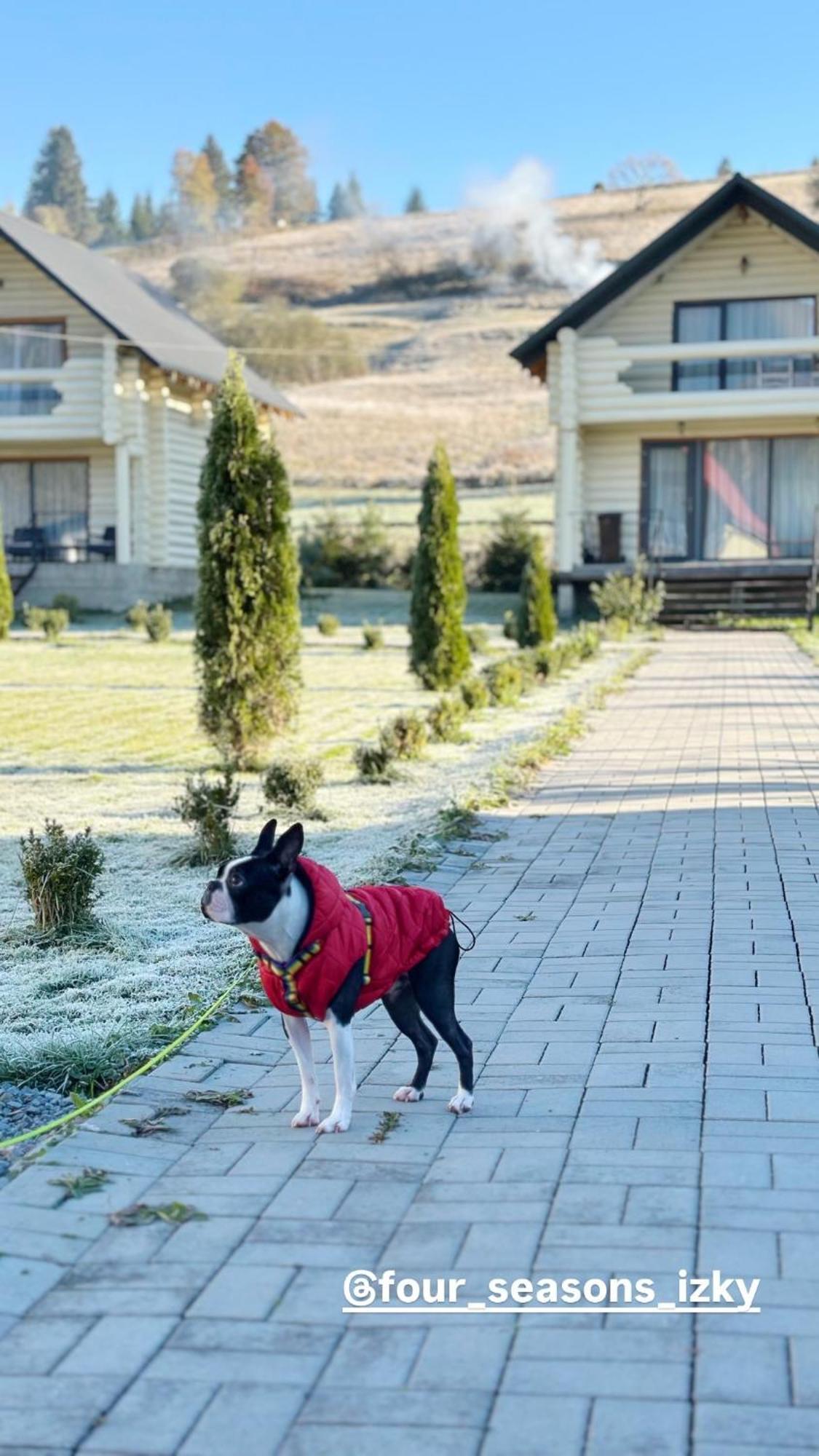 Hotel Чотири Сезони Izky Exterior foto